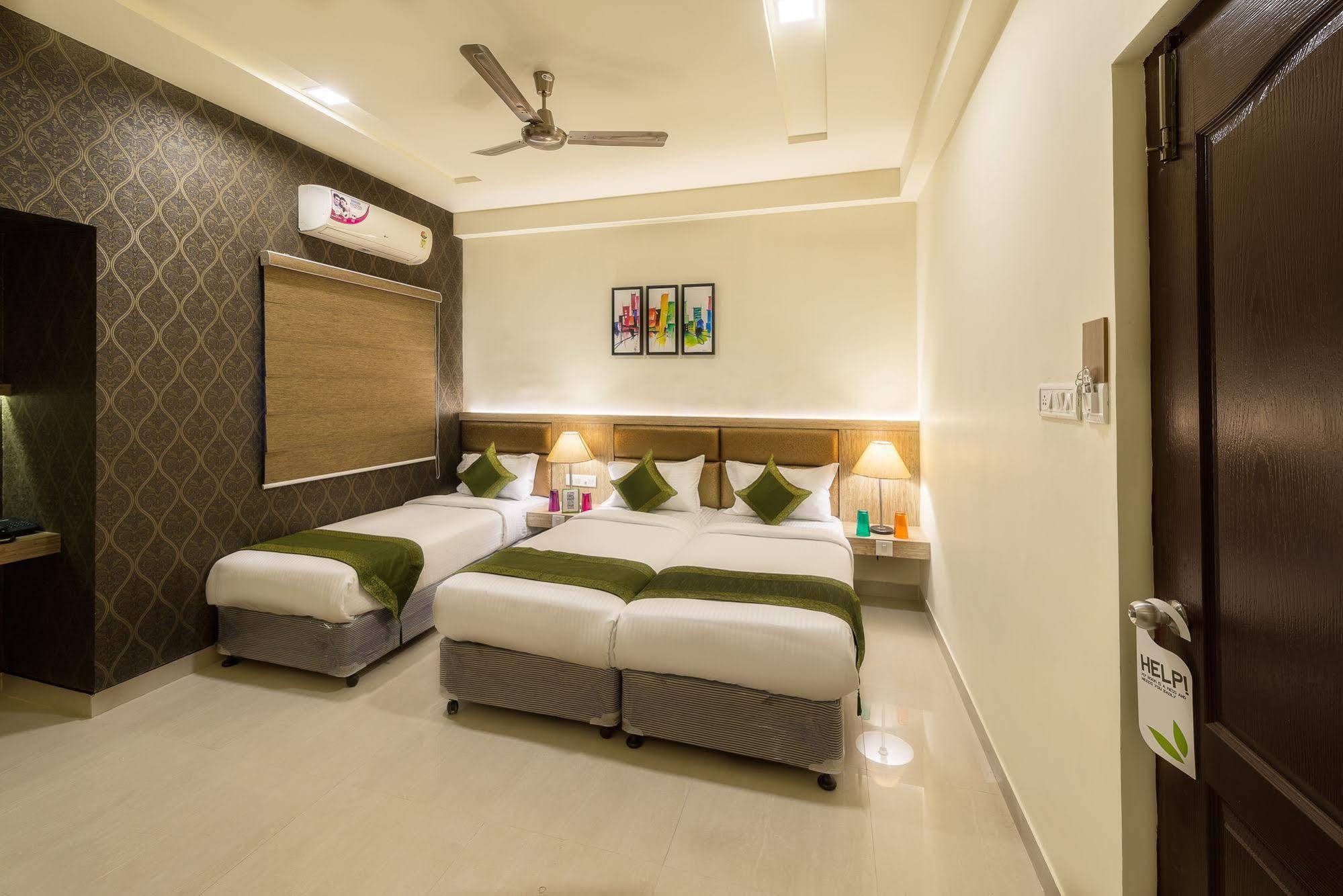 Treebo Trend Nestlay Casa Hotel Madras Buitenkant foto